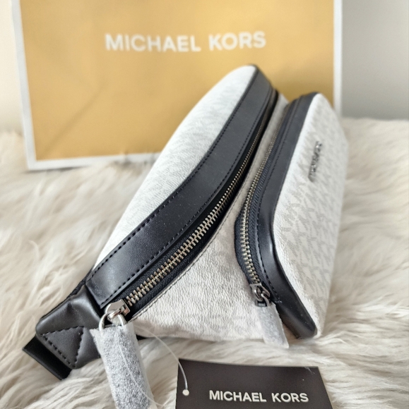 Michael Kors Belt Bag Original Brand New With Tag - Picture 8 of 13